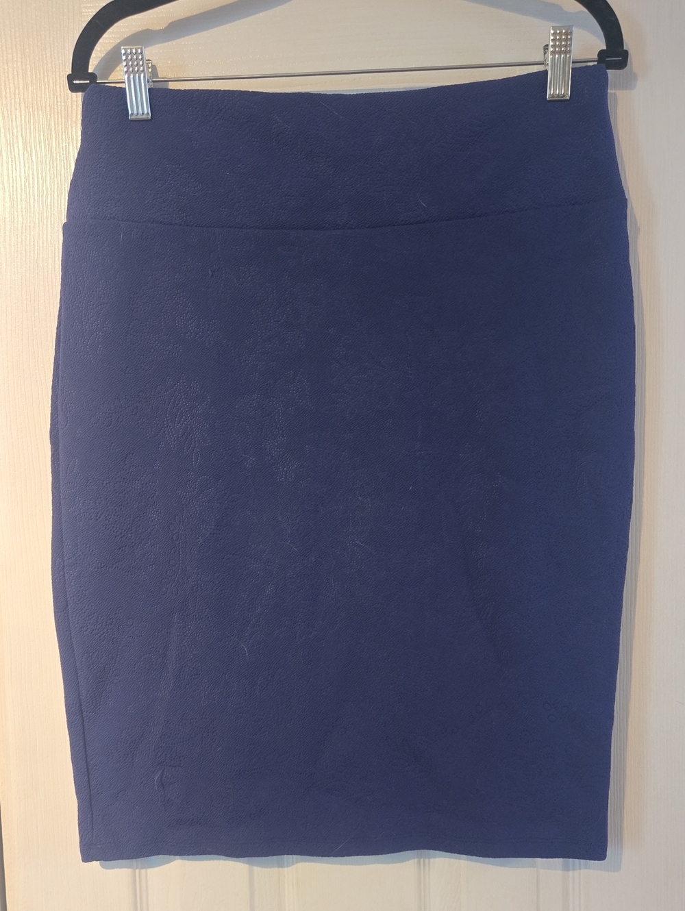 LuLaRoe Deep Navy Textured Pencil Skirt - Women